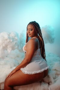 Adelehottman IN YOUR DREAMS ✨ Bilde 8