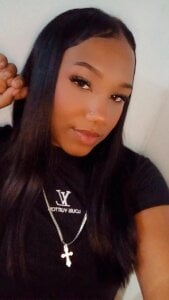 pervert_tiny_girll Public Pic 3