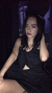 AriellaKitty Public Pic 4