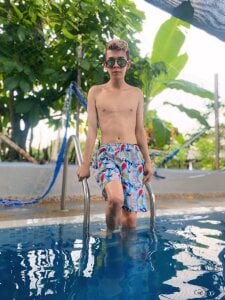 Juaan_Diick Tanning my sweet white body a little Billede 2