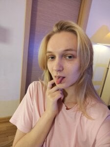 DierdreJacobsohn Live Pic 3