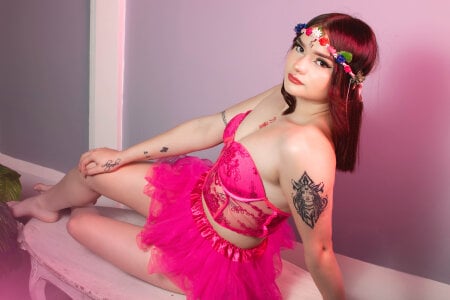 AlinaVoos The Strength of Subtlety Pic 2