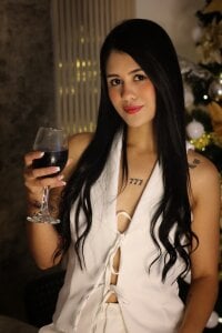 Zdjęcia keyla__ross Happy new year 2026:  4