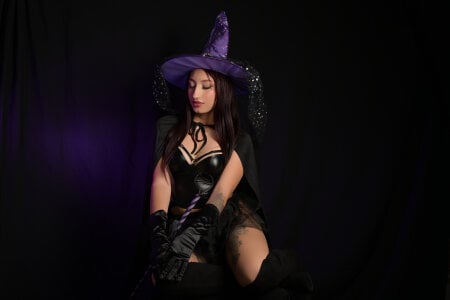 StephanyRouss Sexy Spell Pic 6