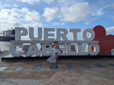 tiffanybrowm Trip to Venezuela💛💙❤️ Pic 8