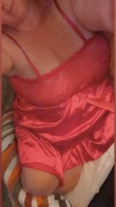 BustyRedxx More of me Pic 8