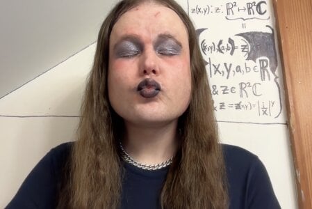 RaeganV Public slika