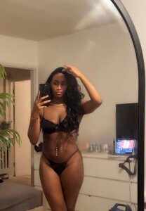 Sarayahxox Public Pic