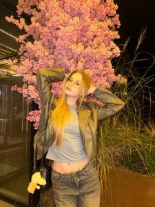 DebraSchneider I love walking...I feel alive😇 Pic