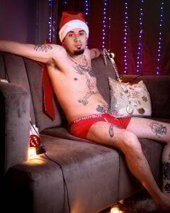 tony_and_sophia 🎄Merry Christmas🎄 Pic 4