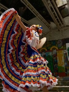 Emma_Lodge: Your artistic dancer!! ( 2 фото)