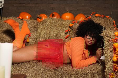 pamela_west Happy Halloween guys!! Pic 7