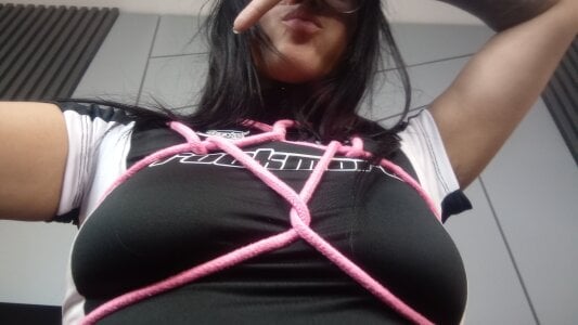 Quasi-Stellar-Radio-Sourc Hunter Pic