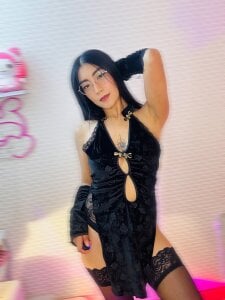 shanon- Public Pic 5