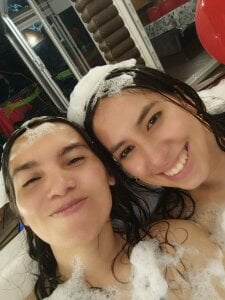 Emily_and_Soffy 🥰foam bath🛀🏻💦 صورة واحدة|Emily_and_Soffy 🥰foam bath🛀🏻💦 صورتان|Emily_and_Soffy 🥰foam bath🛀🏻💦  صور|Emily_and_Soffy 🥰foam bath🛀🏻💦  صورة