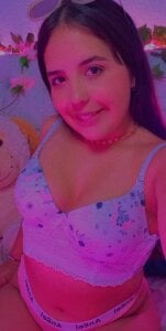 _alicia_z Public  7টি ছবি