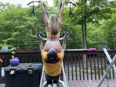 FaceSittingLounge69 Public Pic 5