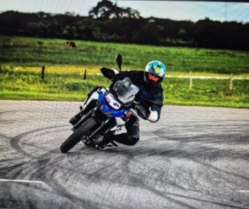 Curiosoasm Duas Rodas Pic 3