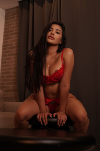 emily_huddson_ Álbum red ❤️ Pic