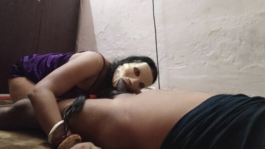 BustyBanuu Public Billede 8