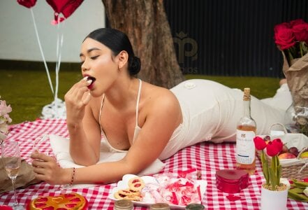 mara_brooks Valentine's Day has arrived... 💘 صورة واحدة|mara_brooks Valentine's Day has arrived... 💘 صورتان|mara_brooks Valentine's Day has arrived... 💘  2 صور|mara_brooks Valentine's Day has arrived... 💘  2 صورة