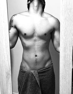 maximo_black_ Public Pic 4