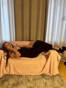 MadisonMongomeri I took new photos honey😍 Pic 4