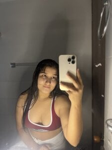 velvet_rosee_ Your girl♥♥ Pic 9