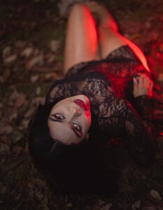 mara_brooksのA kiss... or a bite?の 6枚の写真