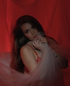 Vladamais Red show Pic 9