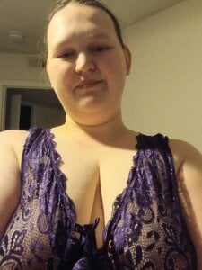 KinkyCupcakeBri Public Pic 3