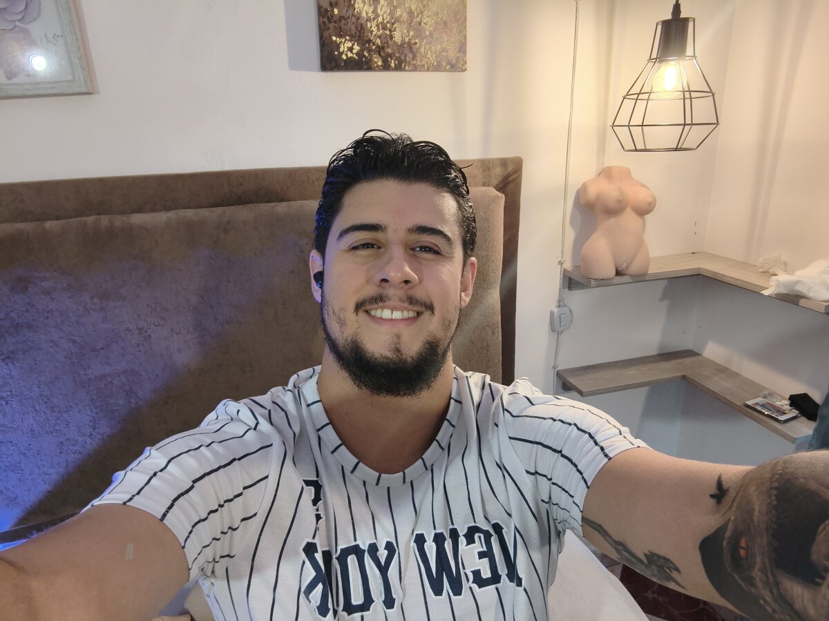 Трендове зображення  7059 ryan_evannss