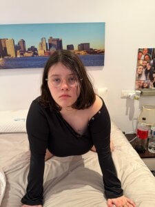 Woow de sari237  3 Imagens