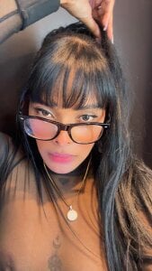 “Let me take your breath away… slowly 💫😈” od EmmaEbony_  5 snímek