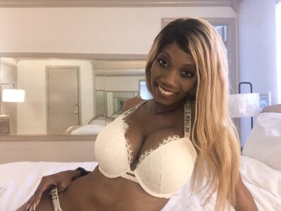 PlayWithVivica Blonde Hair White Lingerie Pic 3