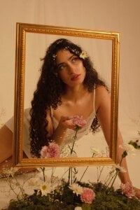 Samantha_Ros Public Pic 2