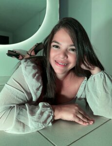 Brittany__xx: Sexy girl ( 3 фото)