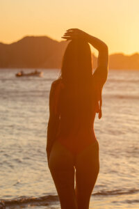 ZairaSofia1 Barbie at beach 💕 Pic 2