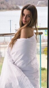 MarybethSnow A gentle angel for your wet dreams😘😍❤ Billede 2