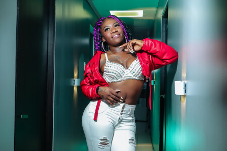 Charllotte_BrownPublic Bild 4