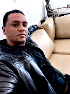 dante_blackwood Public صورة واحدة|dante_blackwood Public صورتان|dante_blackwood Public  4 صور|dante_blackwood Public  4 صورة