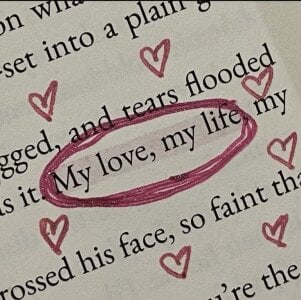 BunnyT_Bae__ Public Pic 2