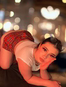 Sophi_dee1 Sexy with glasses 🤓 Pic 3