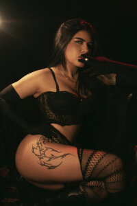 Candy_Roose MISTERY 🎃✨ Pic 3