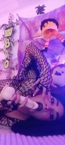 candy_kitt7 "La magia está en mí 🖤 " Pic 3