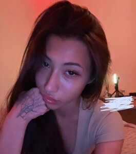 juli_loves Public Pic 3