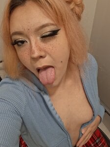 InfiniteLustStar: Free ( 2 фото)