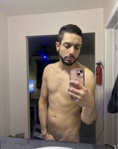 DerekPerez2025 Public Pic 7