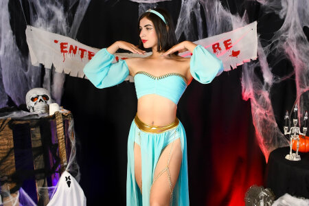 Brihana_Doll Happy Halloween 2024 Pic 2