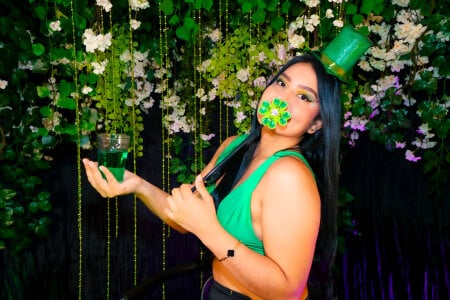 AlmaRose_ Green Goddess Vibes 💚👑 Pic 5